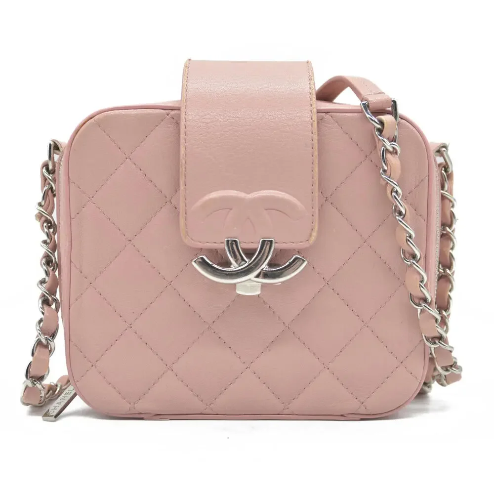 $4200 Chanel Lambskin Quilted Mini CC Box Camera Bag Pink